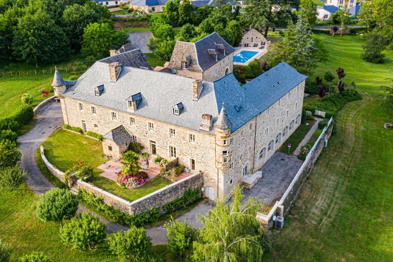 Готель Chateau De La Falque, The Originals Relais Сен-Женьєз-д'О Екстер'єр фото